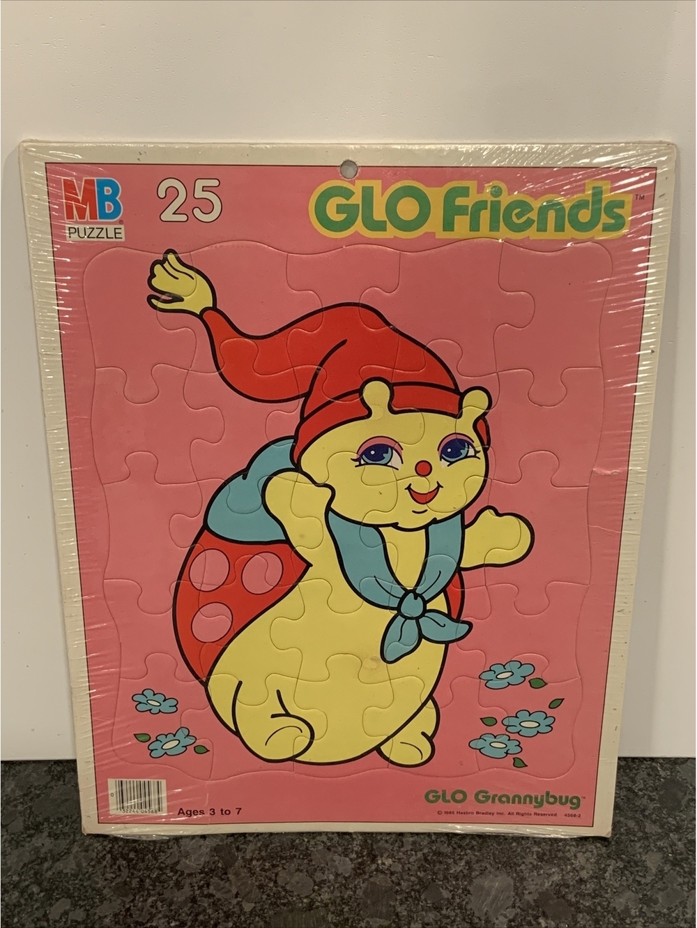 Vintage Glo Friends 25 Piece Puzzle Glo Grannybug Hasbro MB 1985 NEW SEALED